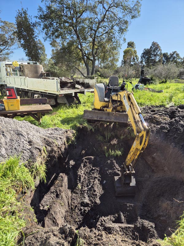 Decommissioning a septic tank Decommissioning a septic tank