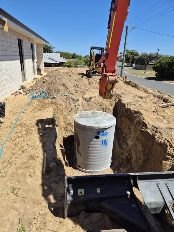 TR Secondary tank Secondary septic tank being installed